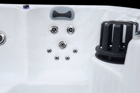 Гидромассажный СПА бассейн Sunrans SR808C